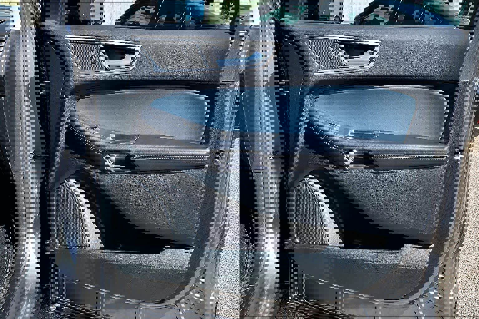 Certified 2023 Ford Edge SEL w/ Sport Appearance Package image 24