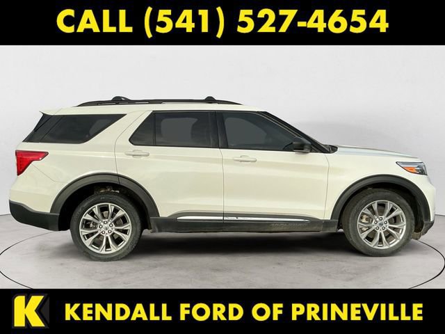 Certified 2022 Ford Explorer XLT w/ Equipment Group 202A image 6