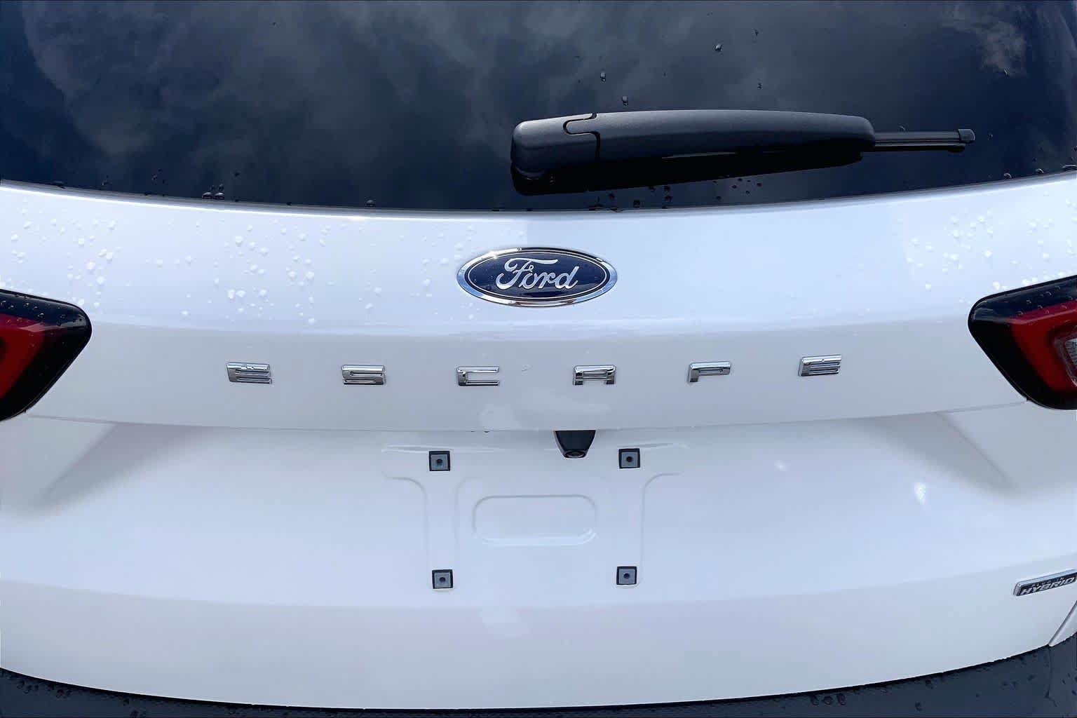 Certified 2023 Ford Escape SE FWD image 30