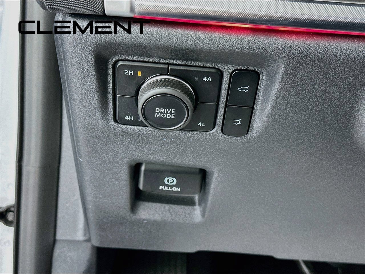 Certified 2025 Ford Expedition Platinum AWD/4WD image 14