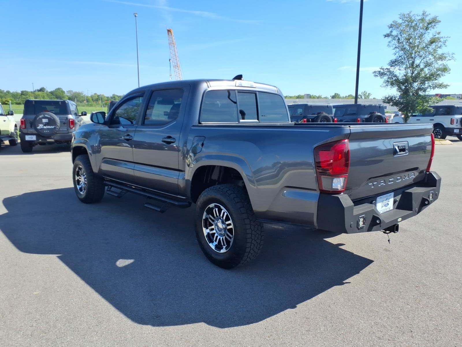 Used 2021 Toyota Tacoma SR w/ SR Convenience Package RWD image 5