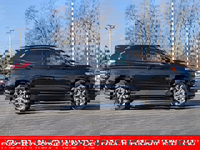 Certified 2022 Ford Edge SEL w/ Convenience Package image 2