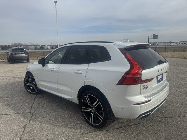 Used 2021 Volvo XC60 T5 R-Design w/ Protection Package Premier image 3