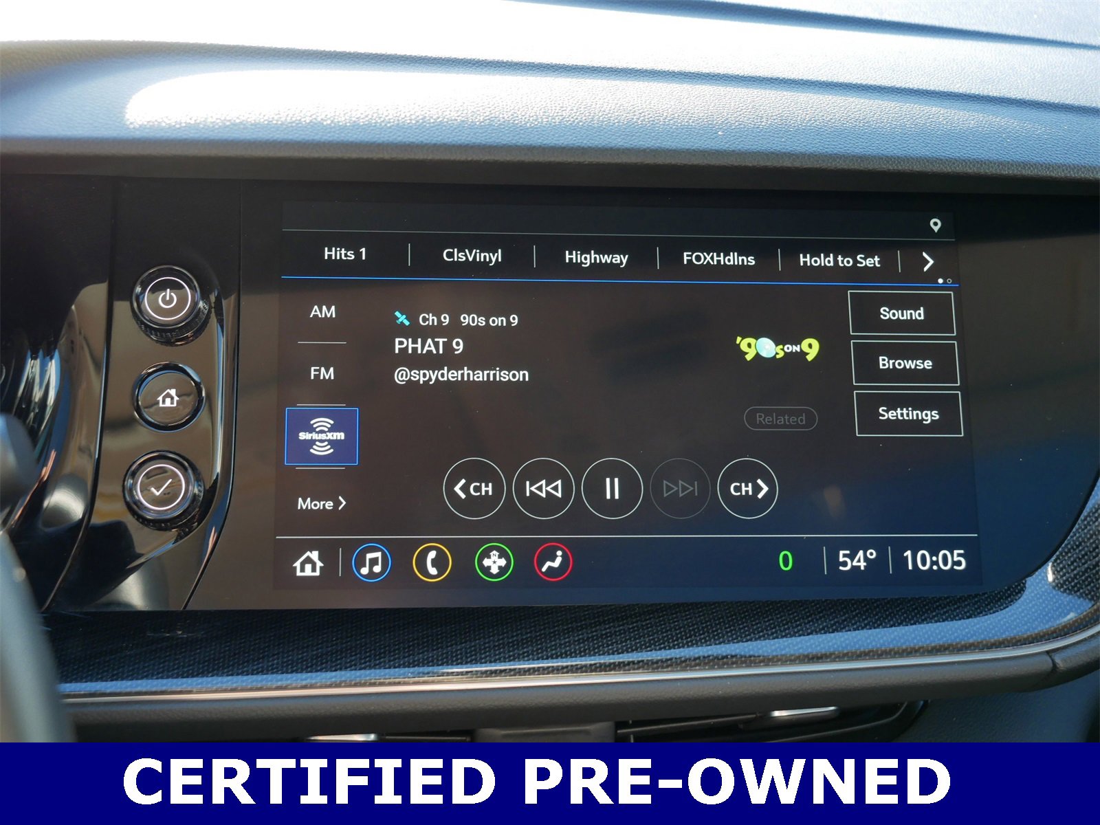 Used 2023 Buick Envision Essence w/ Sport Touring Package image 21