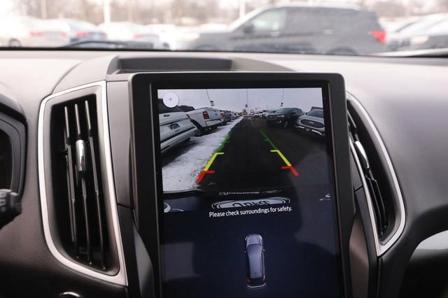 Certified 2024 Ford Edge SEL image 16