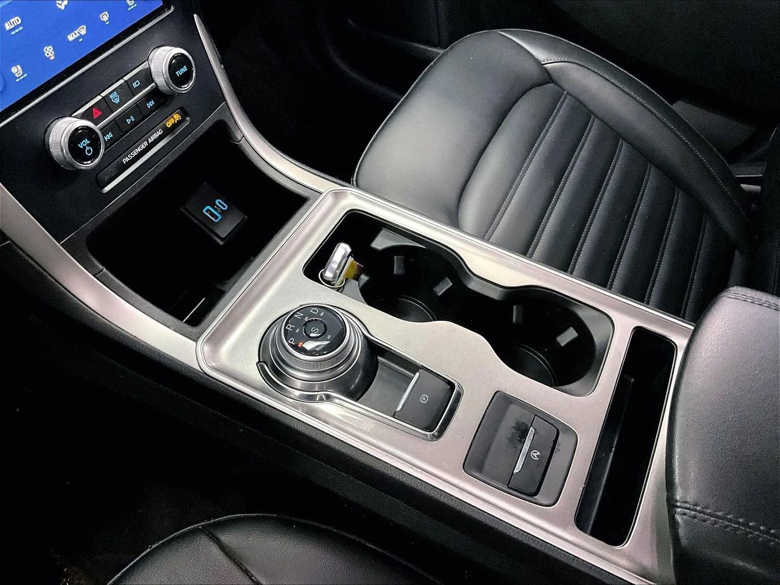 Certified 2023 Ford Edge SEL w/ Convenience Package image 16