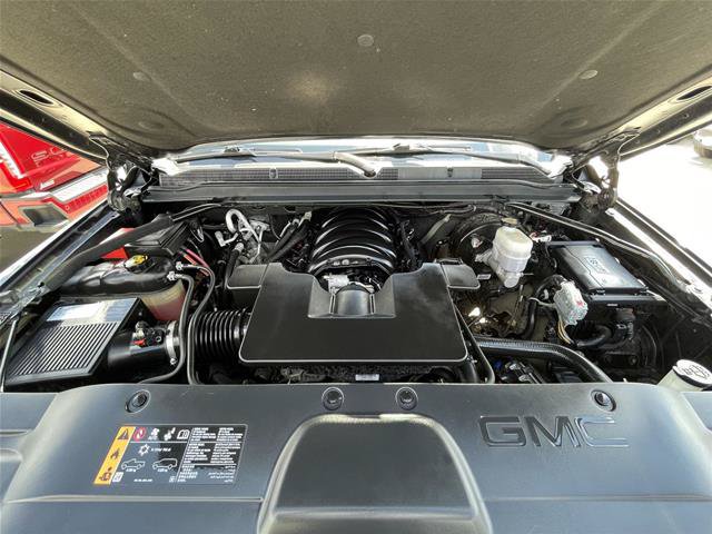 Used 2020 GMC Yukon Denali w/ Denali Premium Package AWD/4WD image 39