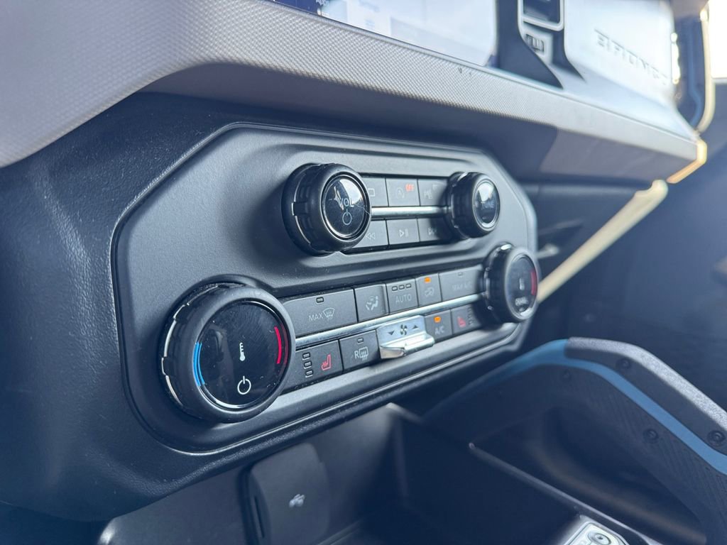 Certified 2022 Ford Bronco Wildtrak image 14