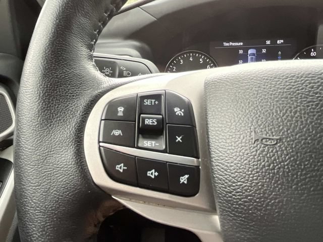 Certified 2022 Ford Explorer XLT w/ Equipment Group 202A RWD image 38