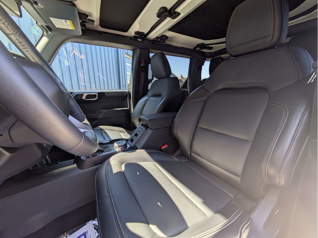Certified 2025 Ford Bronco Badlands AWD/4WD image 24