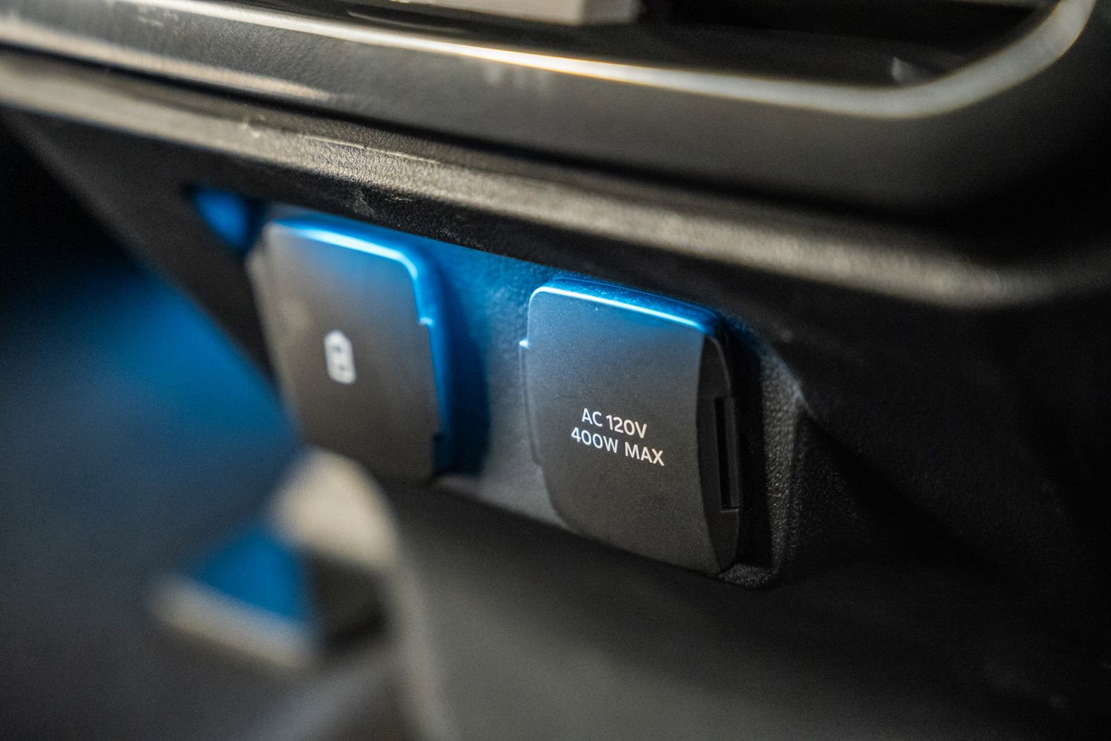 Certified 2023 Ford F150 Lariat w/ Equipment Group 502A High image 43