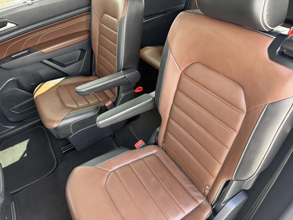 Used 2021 Volkswagen Atlas SEL Premium AWD/4WD image 17