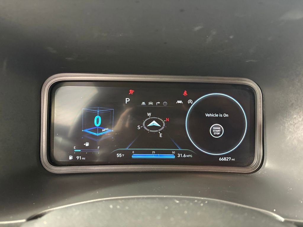 Used 2022 Hyundai Kona Limited w/ Cargo Package image 18