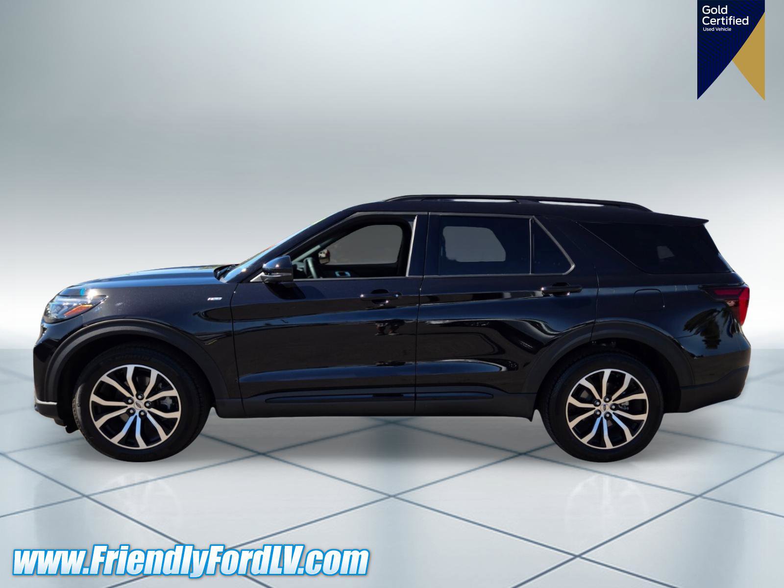 Certified 2026 Ford Explorer ST-Line RWD image 4