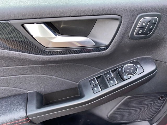 Certified 2023 Ford Escape ST-Line Select w/ Tech Pack #2 image 19