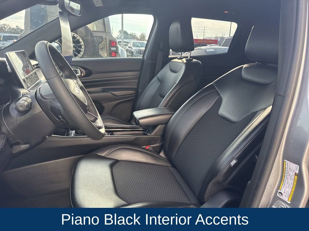 Used 2022 Jeep Compass Altitude image 11