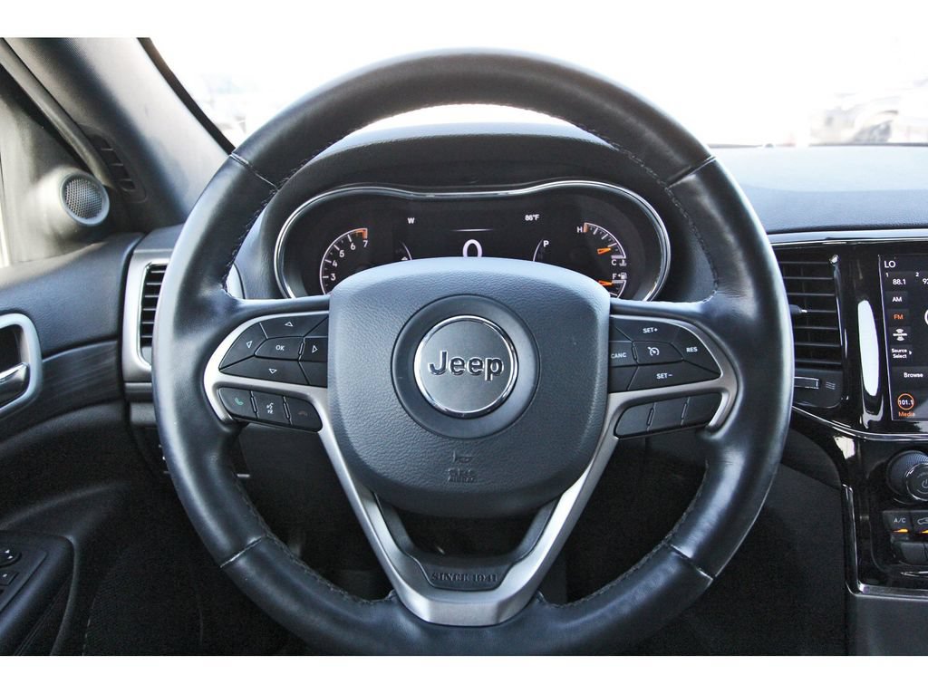 Used 2022 Jeep Grand Cherokee Laredo X RWD image 14