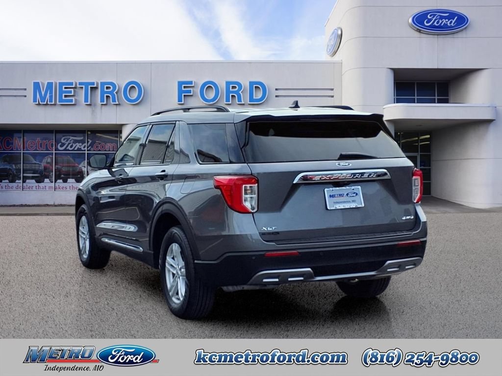 Certified 2023 Ford Explorer XLT w/ Equipment Group 202A AWD/4WD image 5