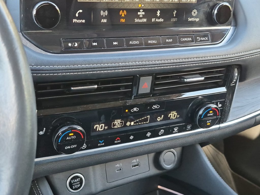 Used 2021 Nissan Rogue Platinum AWD/4WD image 28