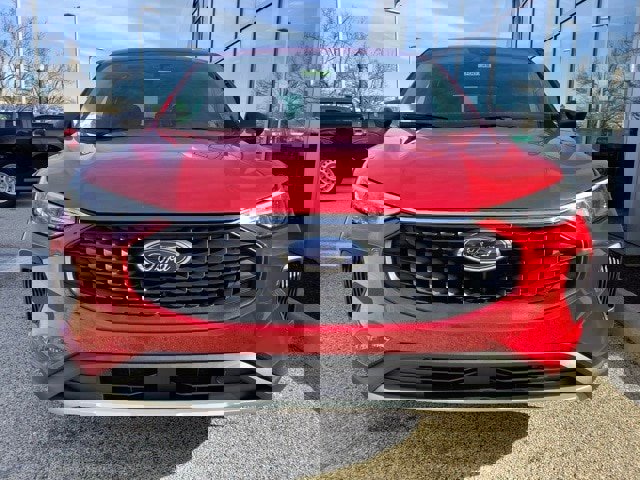 Certified 2025 Ford Escape Active w/ Cold Weather Package image 10