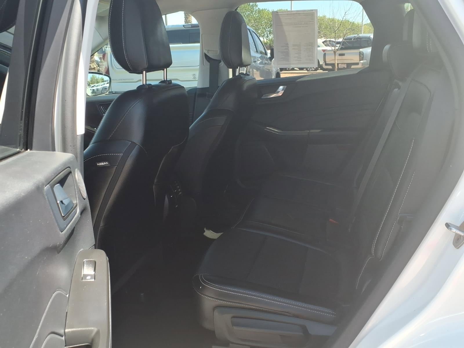 Certified 2022 Ford Escape SEL w/ Technology Package FWD image 17