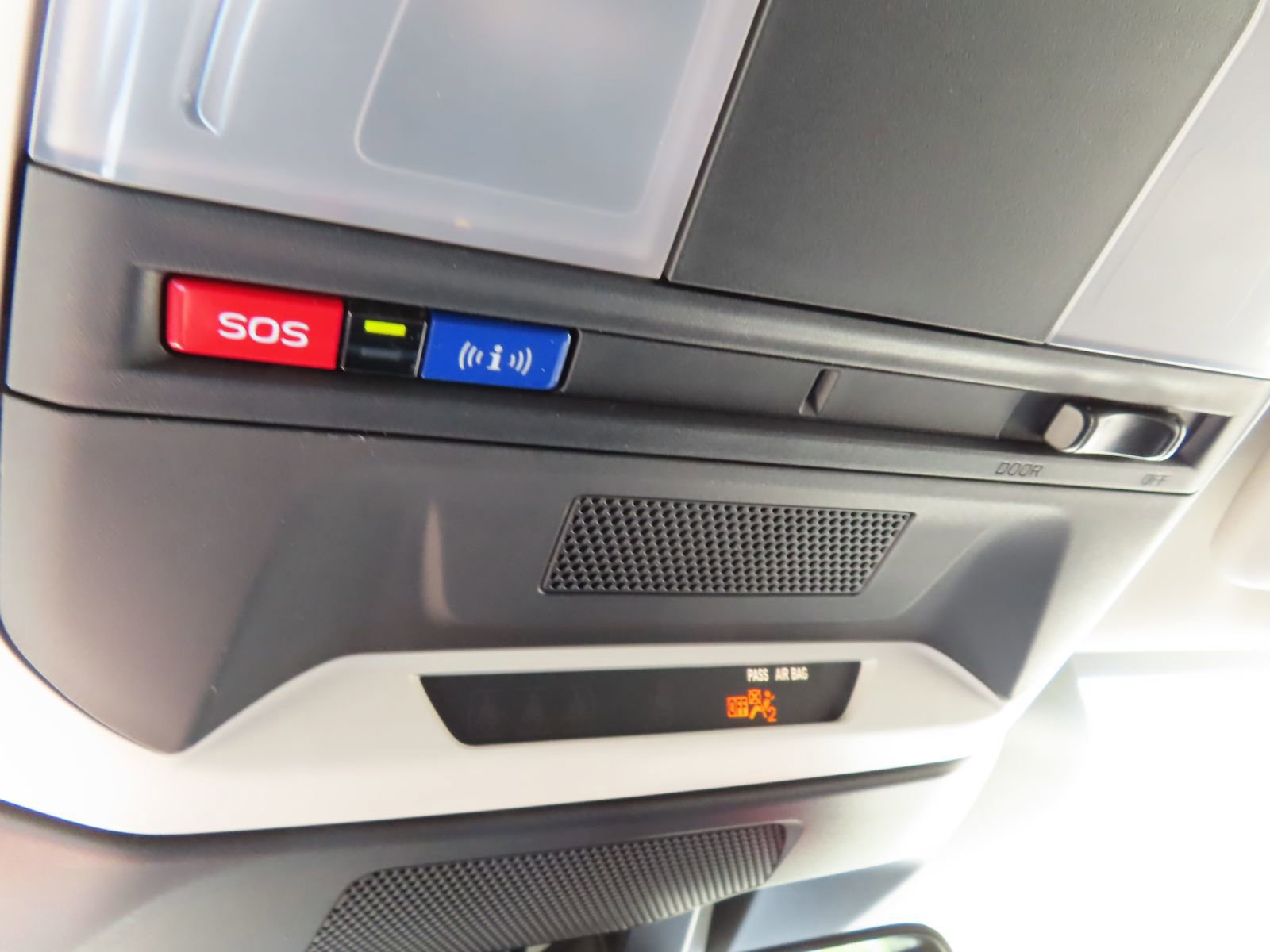 Used 2024 Subaru Crosstrek 2.5i Limited AWD/4WD image 37