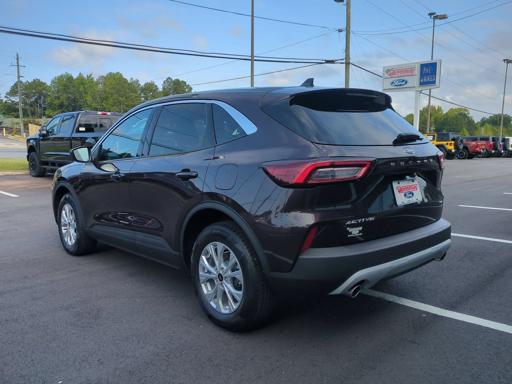 Certified 2023 Ford Escape Active AWD/4WD image 9