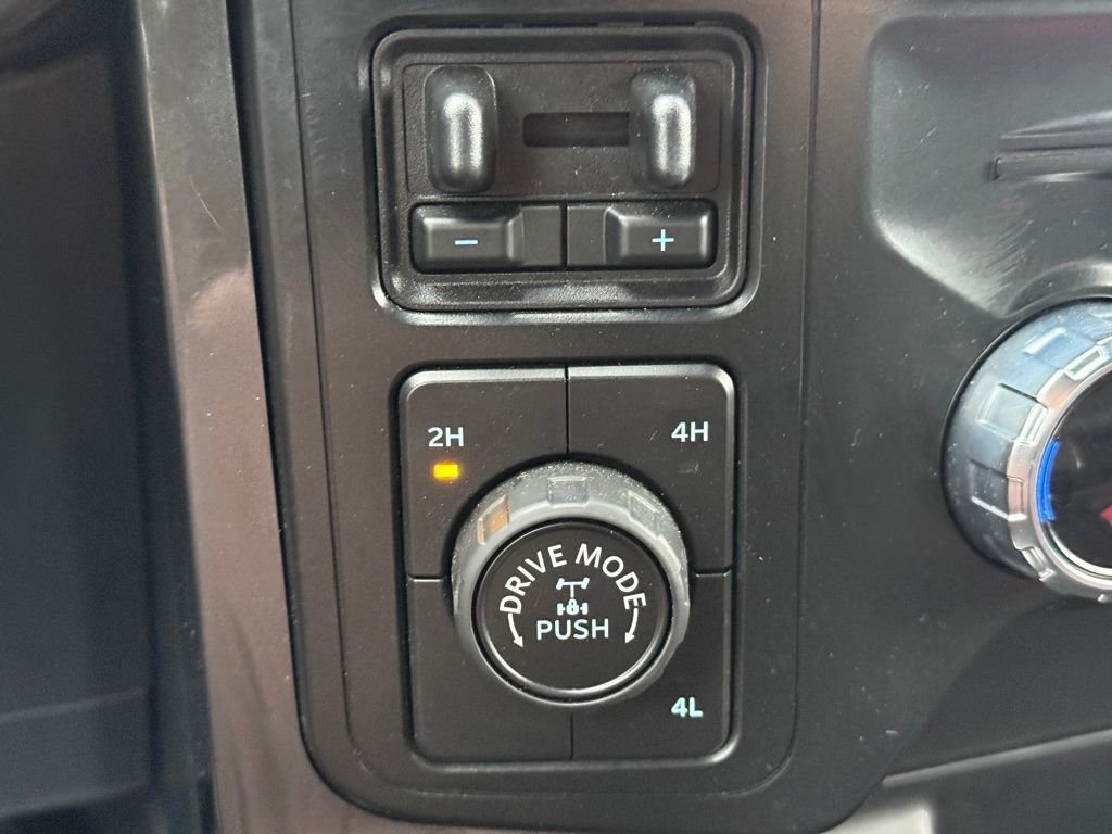 Certified 2022 Ford F150 XLT w/ Equipment Group 302A High image 21