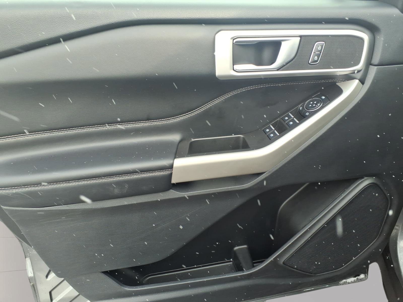 Certified 2023 Ford Explorer XLT w/ Equipment Group 202A image 12
