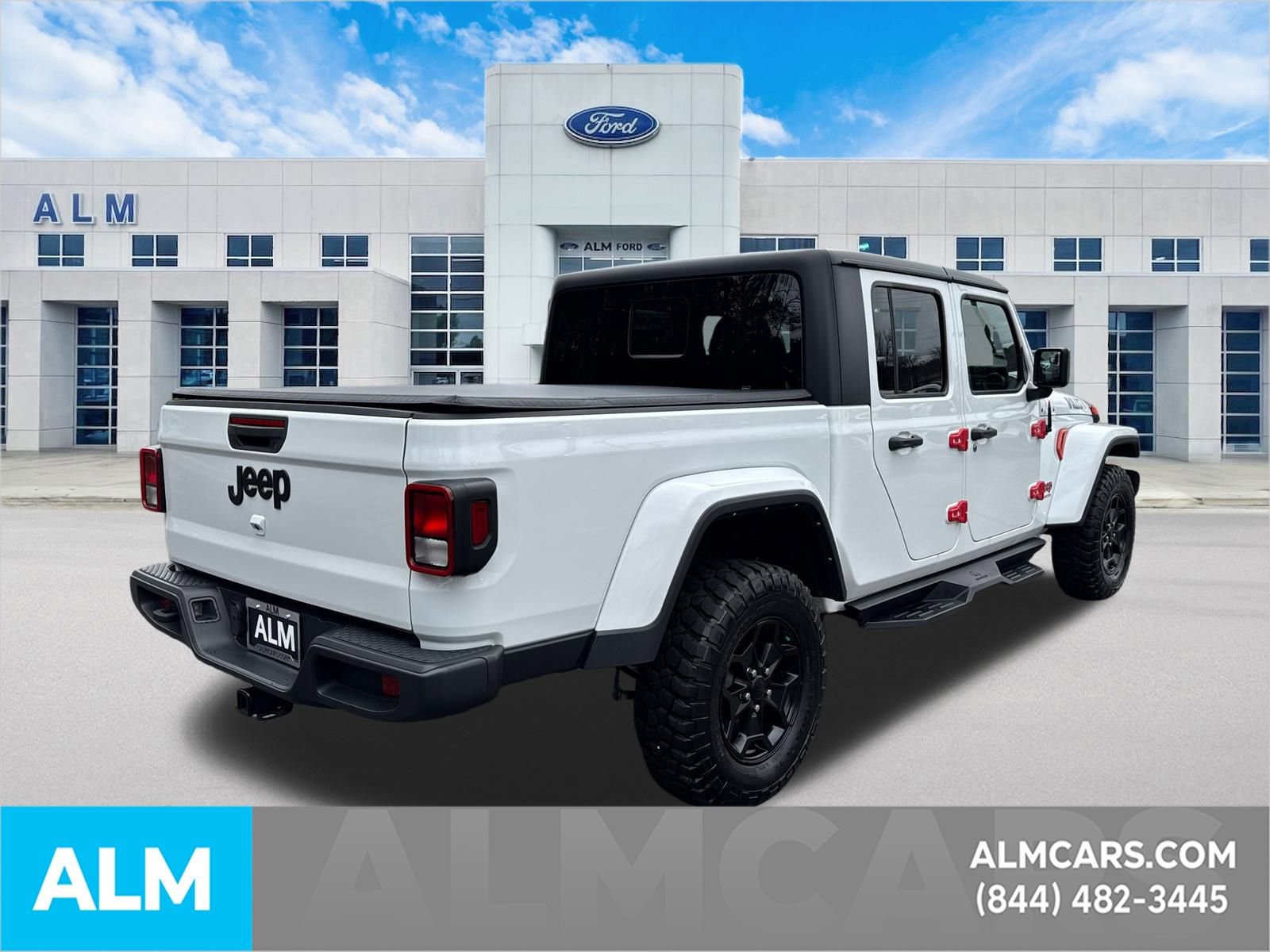 Used 2022 Jeep Gladiator Willys image 6
