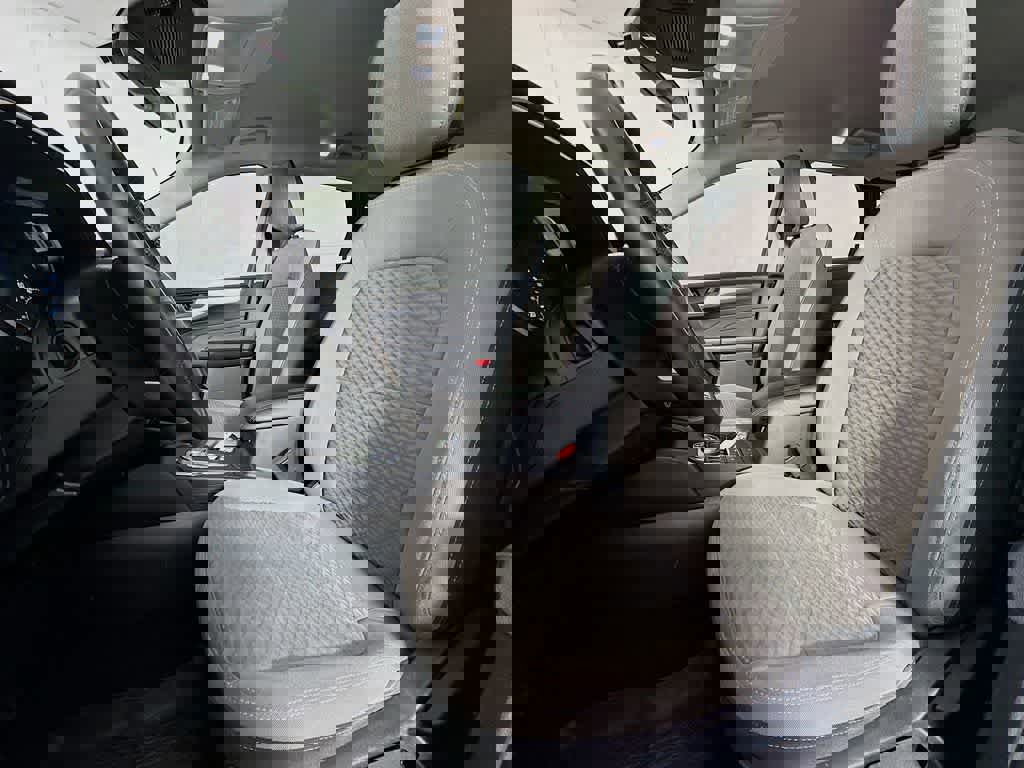 Certified 2022 Ford Escape SE w/ Cold Weather Package image 14