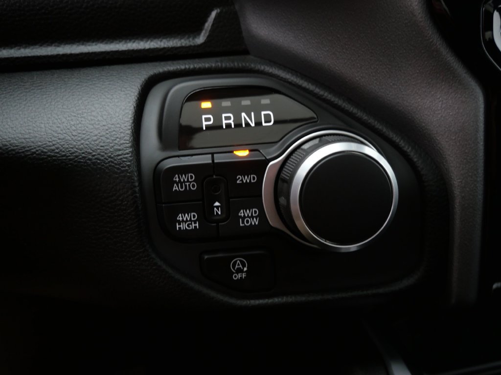 Used 2025 RAM 1500 Big Horn AWD/4WD image 24