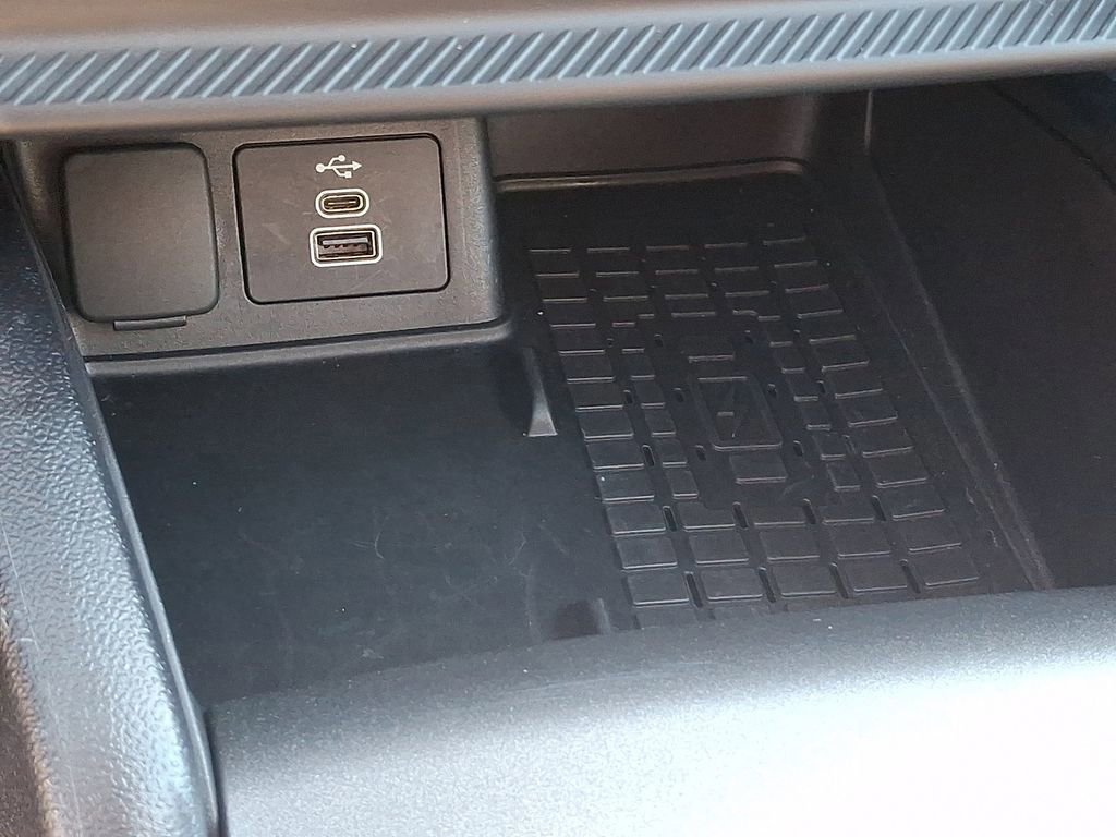 Certified 2025 Ford Bronco Sport Outer Banks w/ Outer Banks Tech Package+ image 24