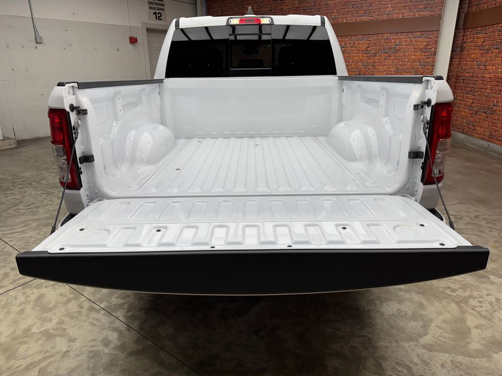 Used 2022 RAM 1500 Big Horn image 30