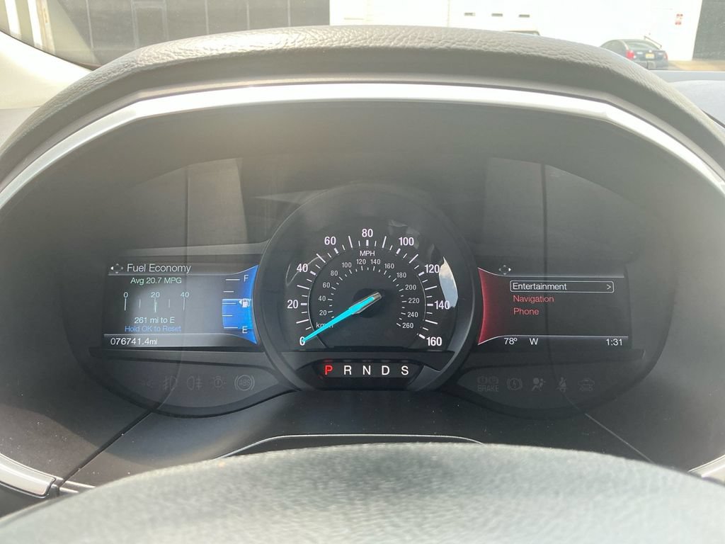 Certified 2018 Ford Edge Titanium w/ Technology Package FWD image 19