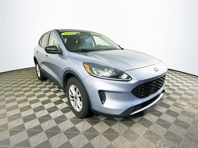 Certified 2022 Ford Escape SE w/ Convenience Package image 3