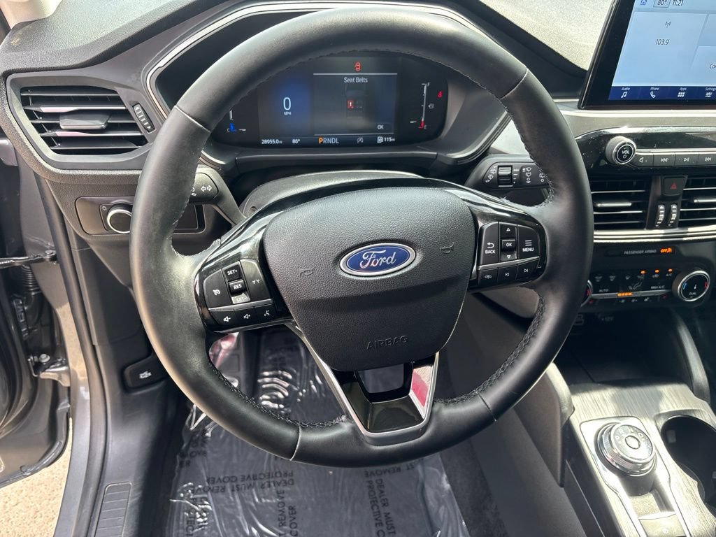 Certified 2025 Ford Escape Active AWD/4WD image 15