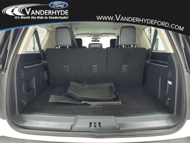 Certified 2024 Ford Expedition Max XLT image 8