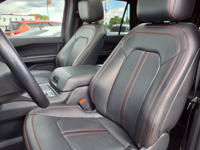 Certified 2022 Ford Expedition Limited AWD/4WD image 5