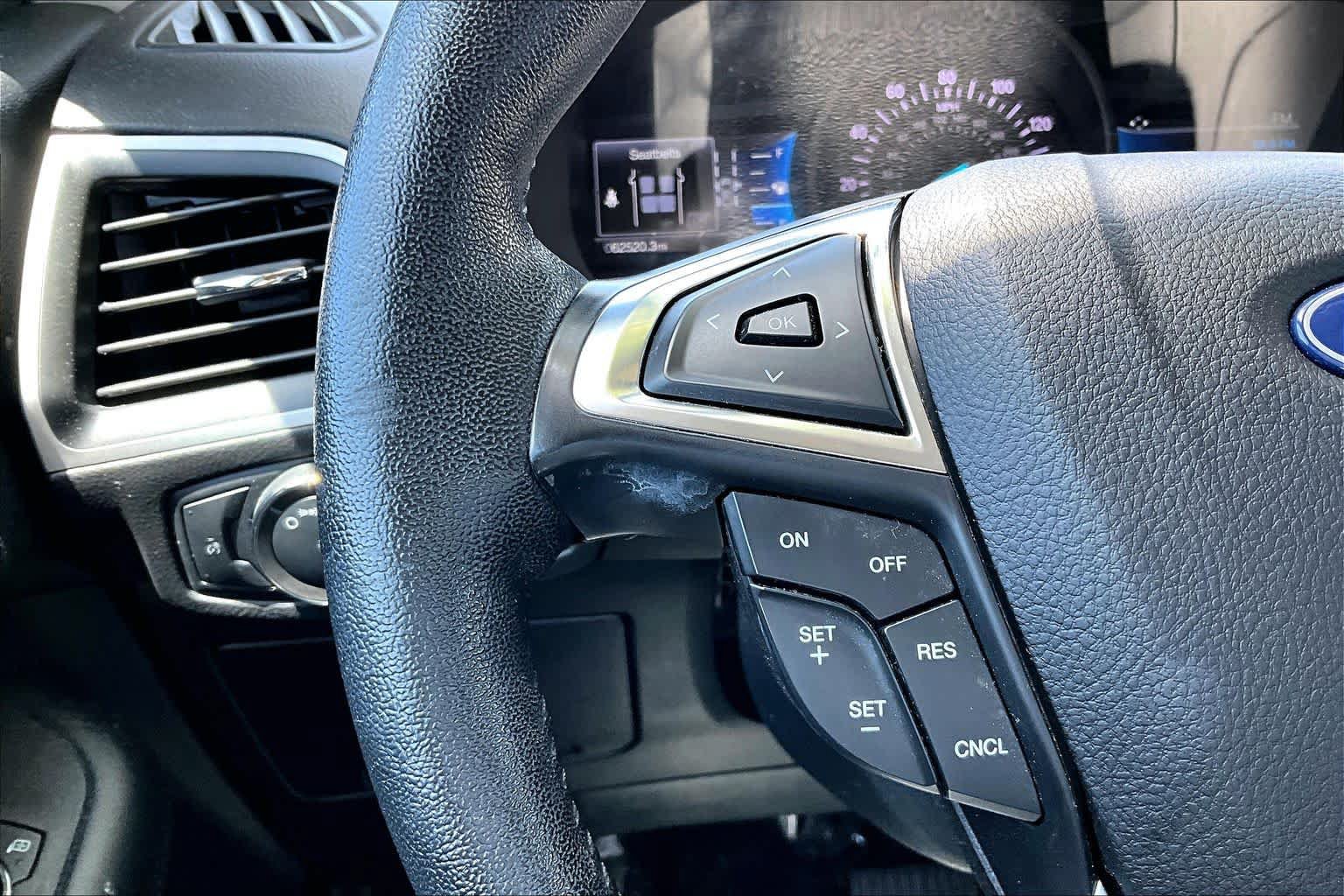 Certified 2022 Ford Edge SEL AWD/4WD image 24