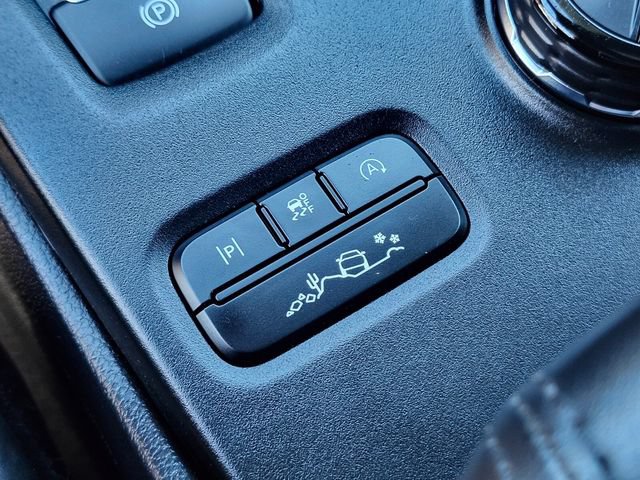 Certified 2025 Ford Ranger Raptor AWD/4WD image 27