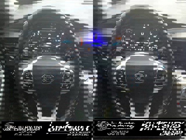 Certified 2022 Ford Explorer XLT w/ Class IV Trailer Tow Package image 14