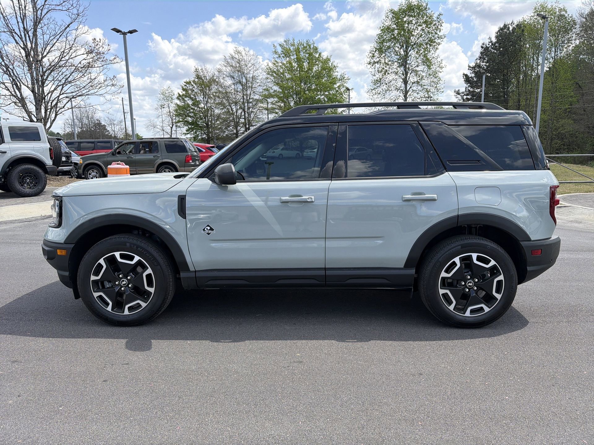 Certified 2024 Ford Bronco Sport Outer Banks w/ Tech Package image 11
