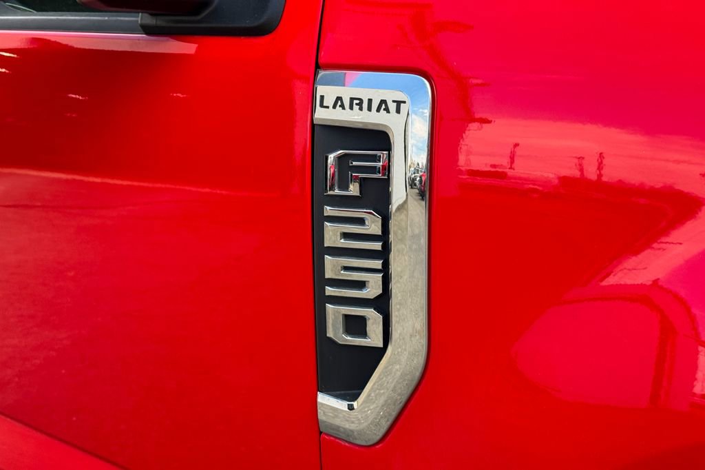 Certified 2018 Ford F250 Lariat w/ Lariat Ultimate Package AWD/4WD image 11