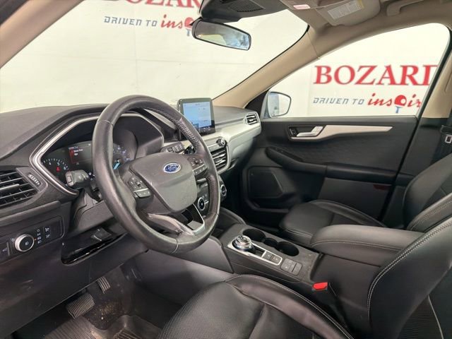 Certified 2020 Ford Escape SEL FWD image 12