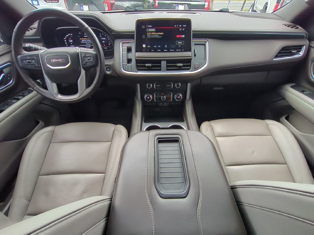Used 2022 GMC Yukon SLT w/ SLT Luxury Package RWD image 17