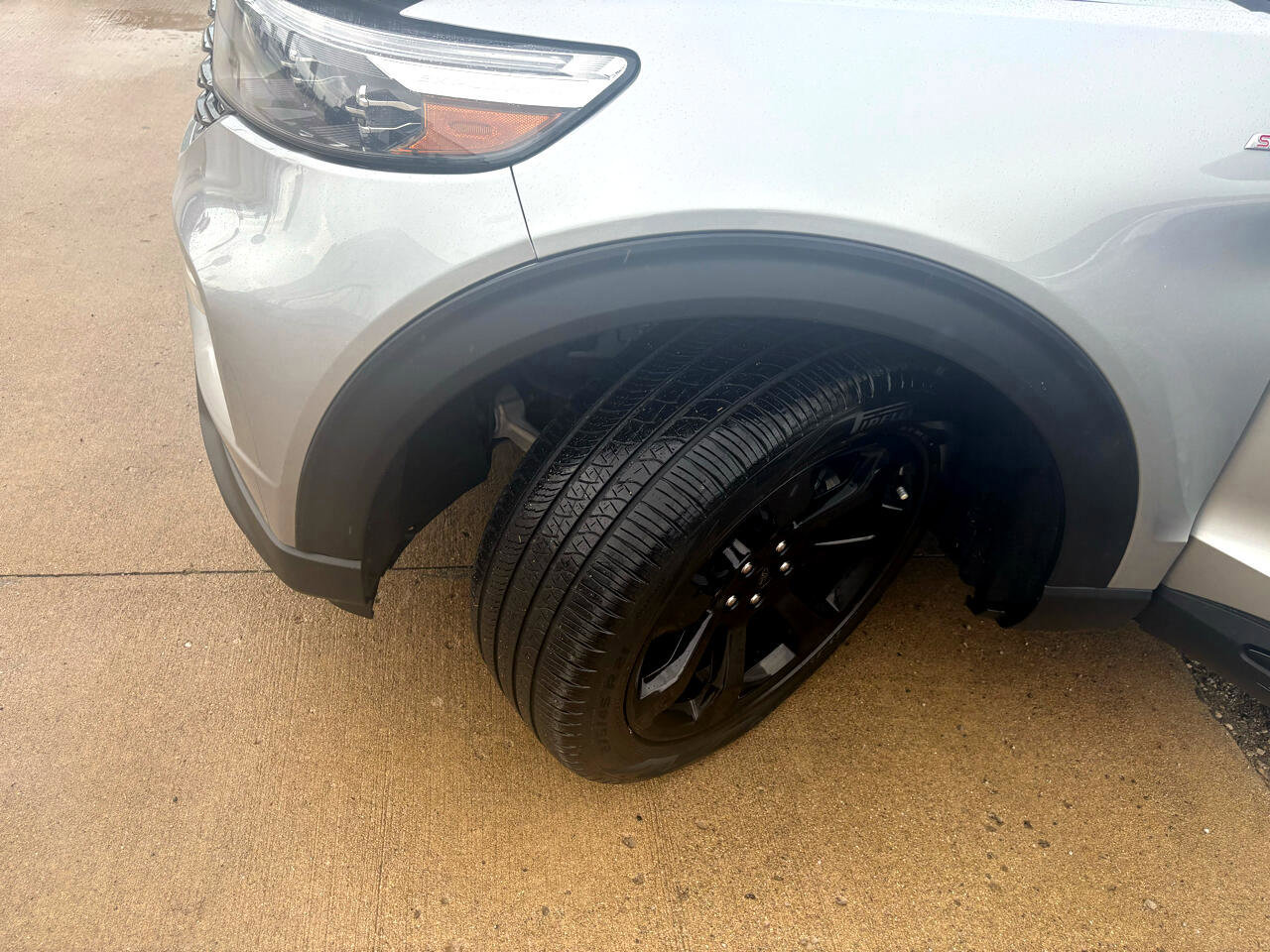 Certified 2023 Ford Explorer ST-Line w/ Class IV Trailer Tow Package image 58
