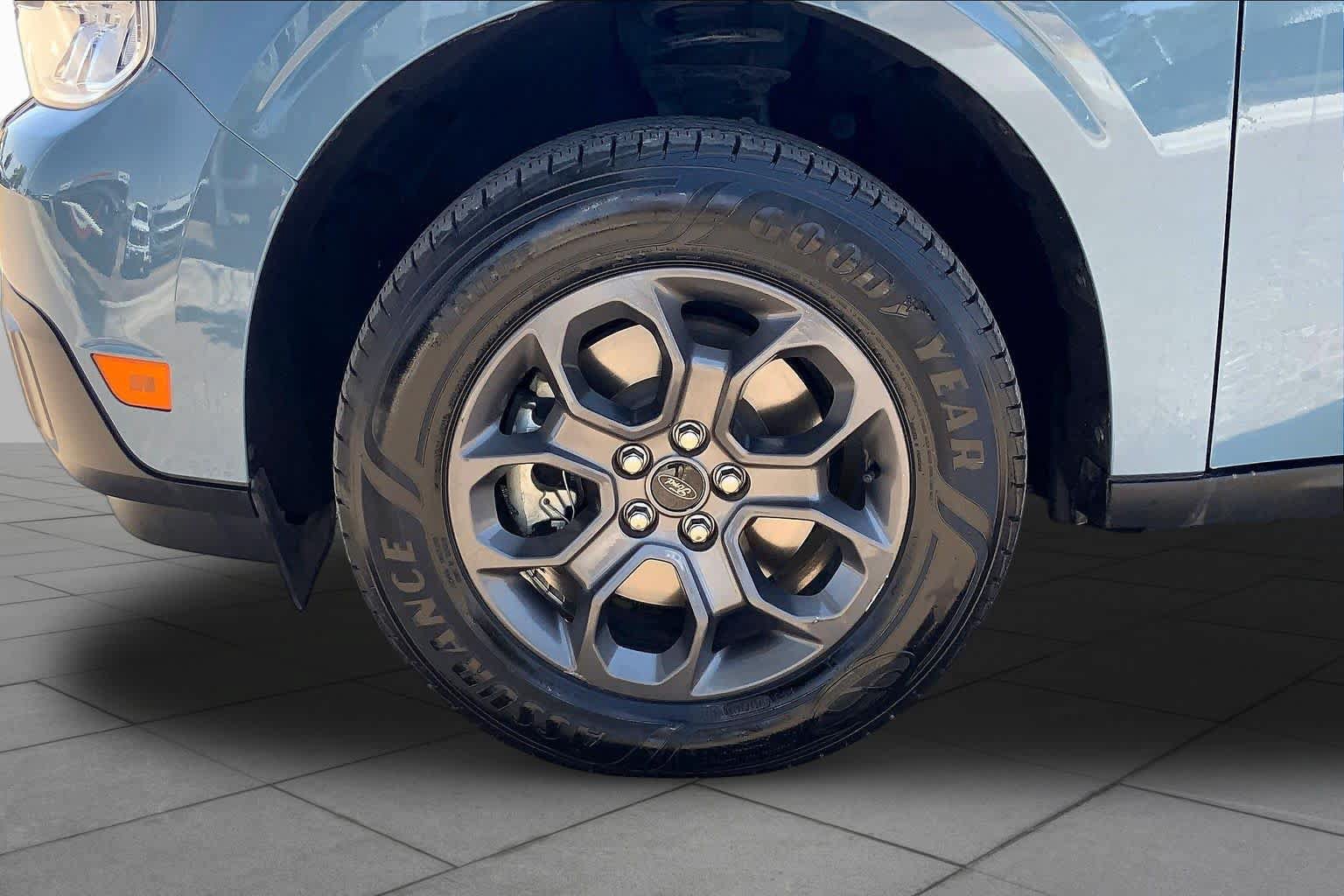 Certified 2022 Ford Maverick XLT FWD image 11