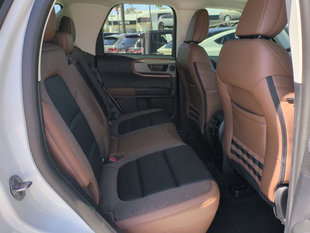 Certified 2025 Ford Bronco Sport Outer Banks w/ Outer Banks Tech Package+ AWD/4WD image 21