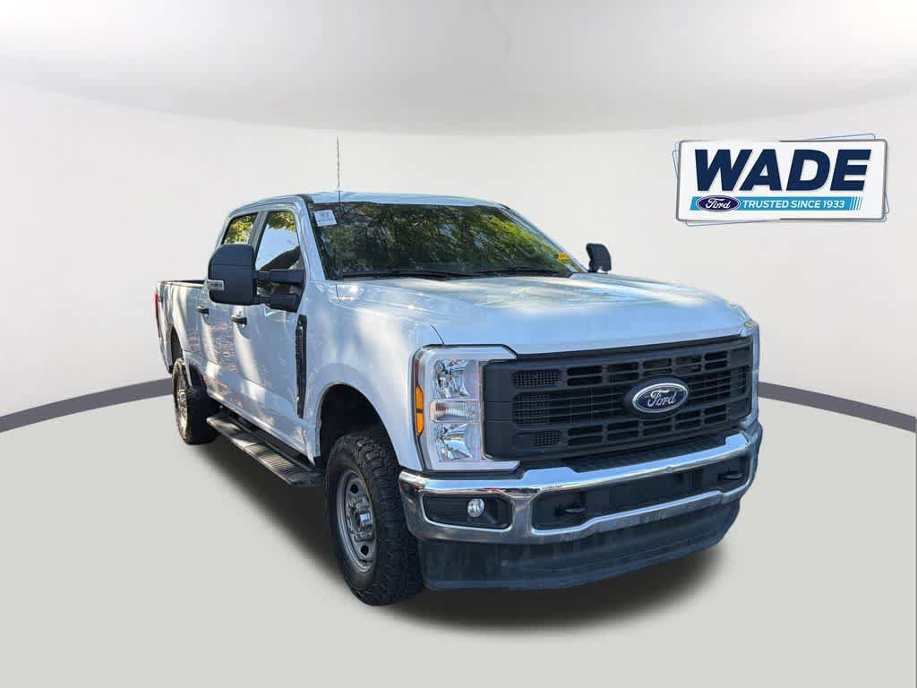Certified 2024 Ford F250 XL w/ XL Chrome Package AWD/4WD image 3